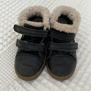 Toddler Ugg Shoes size 8